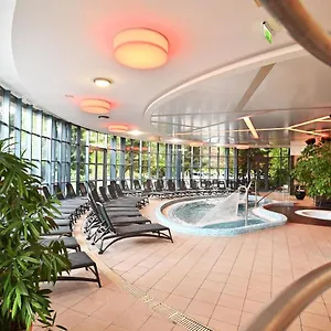 3* Hotel & Park